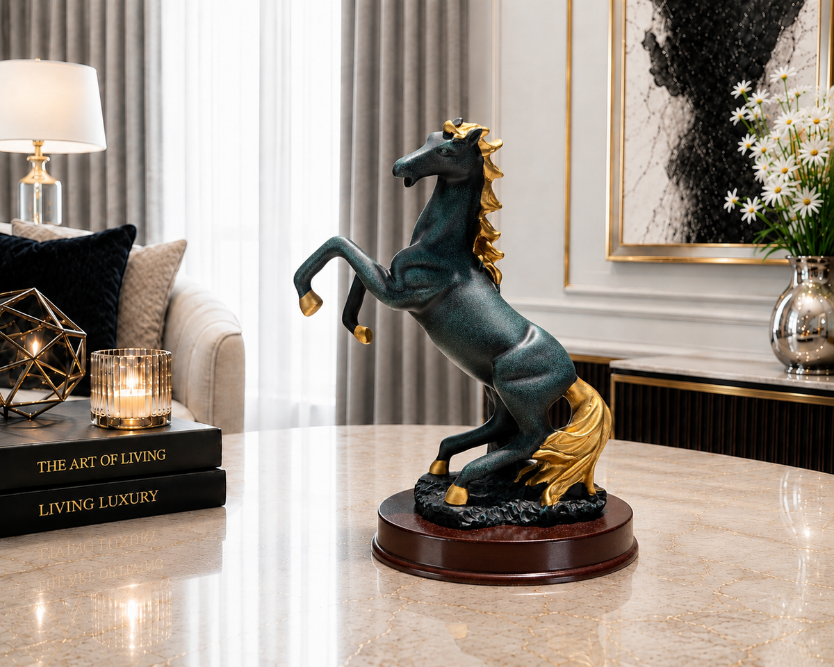 Majestic Horse Valor Stallion